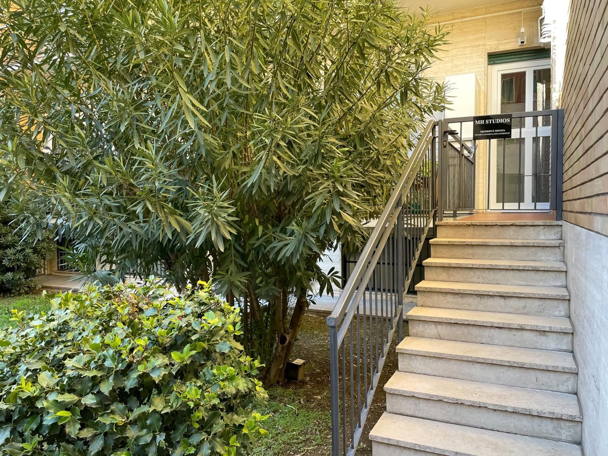 Mh Studios Milan Exterior photo